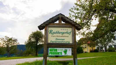Ein Zertifikat, Auszeichnung, Logo oder anderes Dokument, das in der Unterkunft Rauhbergerhof ausgestellt ist