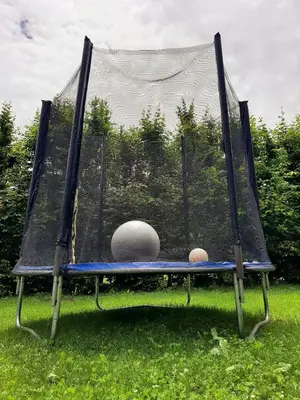 Tischtennis in der Unterkunft Susis Ferienwohnung oder in der Nähe