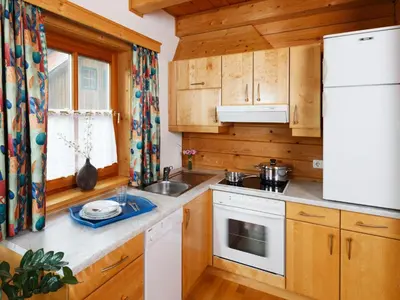 Küche/Küchenzeile in der Unterkunft Holiday Home Sonnleiten-1 by Interhome