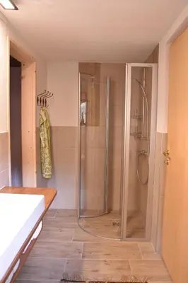 Ein Badezimmer in der Unterkunft Jörgenbauerhütte