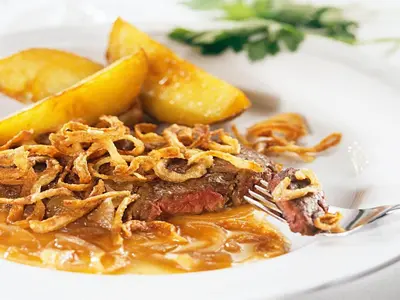 Essen im Hotel oder in der Nähe