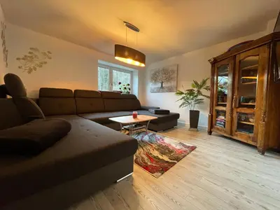Ein Sitzbereich in der Unterkunft Ferienwohnung Bosruckblick
