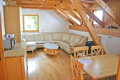 Ein Sitzbereich in der Unterkunft Landhaus Gaisriegl