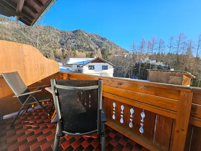 Ein allgemeiner Bergblick oder ein Berglick von der Ferienwohnung aus