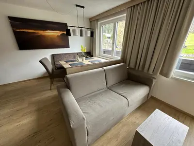 Ein Sitzbereich in der Unterkunft Appartement Ski-Willy
