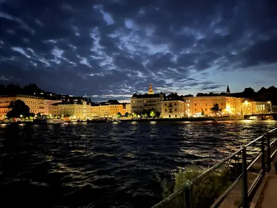 Blick auf einen Fluss in der Nähe der Ferienwohnung