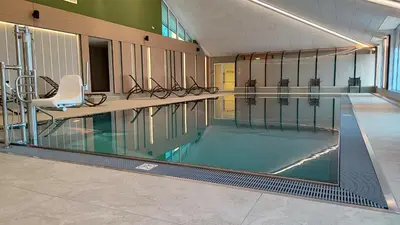 Der Swimmingpool an oder in der Nähe von ALPINE Appartement 208 Schladming by globboard