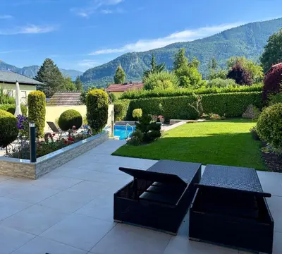 Ein allgemeiner Bergblick oder ein Berglick von der Ferienwohnung aus