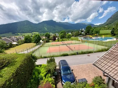 Ein allgemeiner Bergblick oder ein Berglick von der Ferienwohnung aus