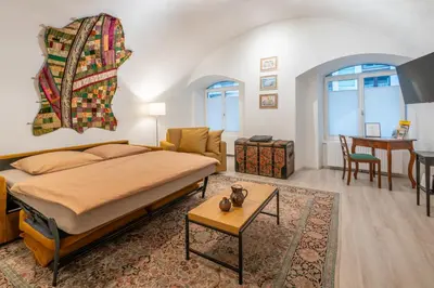 Ein Bett oder Betten in einem Zimmer der Unterkunft Altes Salzgewölbe Badgasse