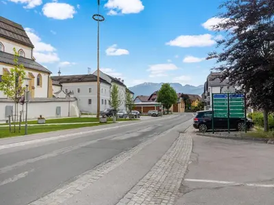 Ein allgemeiner Bergblick oder ein Berglick von der Ferienwohnung aus