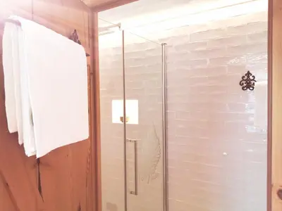Ein Badezimmer in der Unterkunft Roiderhof Irrsee