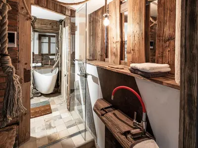 Ein Badezimmer in der Unterkunft Altholz-Apartment