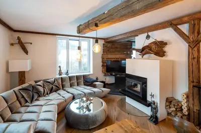 Ein Sitzbereich in der Unterkunft Altholz-Suite - Nationalpark Kalkalpen