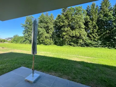Ein Garten an der Unterkunft PR Apartment