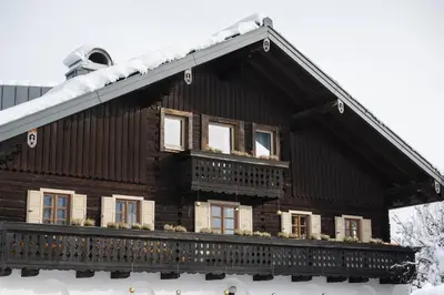 Das Gebäude in dem sich die Ferienwohnung befindet