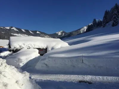 Reithütte im Winter