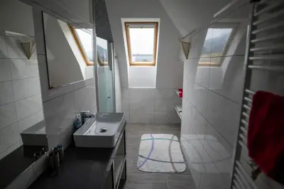 Ein Badezimmer in der Unterkunft Glöcknerhaus