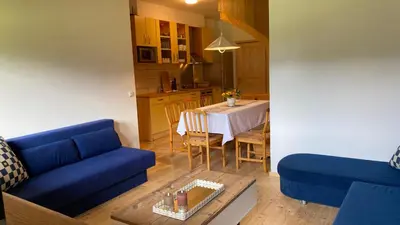 Ein Sitzbereich in der Unterkunft Apartment Steinwänd Top 8