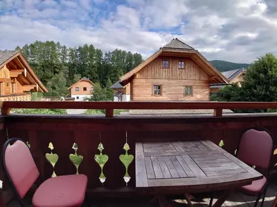 Das Gebäude in dem sich die Ferienwohnung befindet