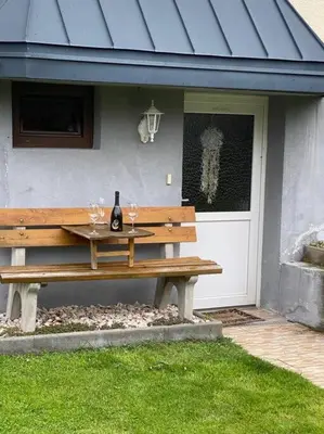 Grundriss der Unterkunft Gemütliche kleine Wohnung mit Garten