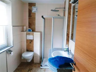 Ein Badezimmer in der Unterkunft Pension Susi