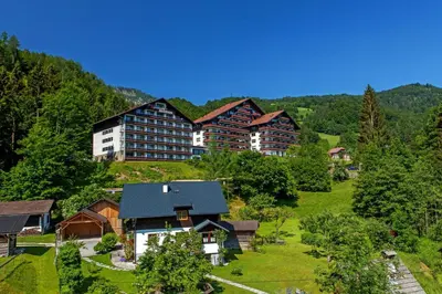 Ein allgemeiner Bergblick oder ein Berglick von der Ferienwohnung aus