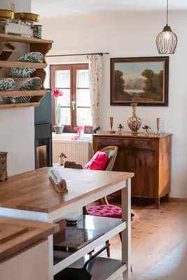 Ein Sitzbereich in der Unterkunft Altes Bauernhaus von 1756 - Villa Straussengut