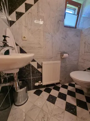 Ein Badezimmer in der Unterkunft Apartment Bachweg