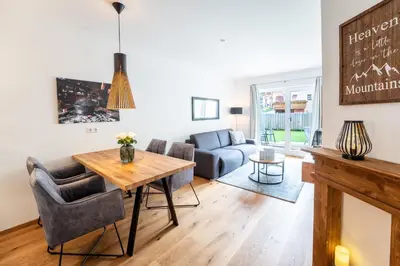 Ein Sitzbereich in der Unterkunft Garten-Appartement Ski&Nature 