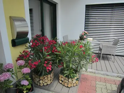 Ein Garten an der Unterkunft Frühstückspension Kibler