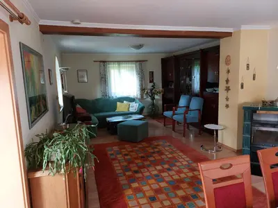 Ein Sitzbereich in der Unterkunft Ferienhaus Aigner