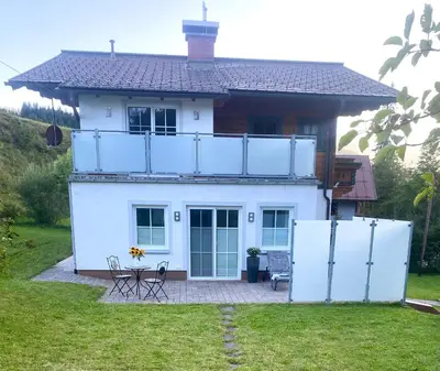 Ein Garten an der Unterkunft Apartment 3 Tannen