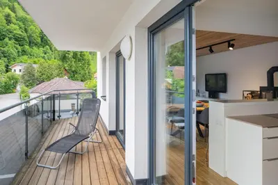 Ein Balkon oder eine Terrasse in der Unterkunft Apartment Panoramahirsch