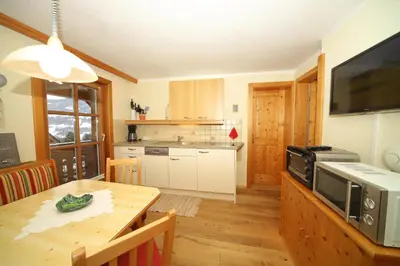 Küche/Küchenzeile in der Unterkunft Linarhof Apartment Urlaub am Bio Bauernhof