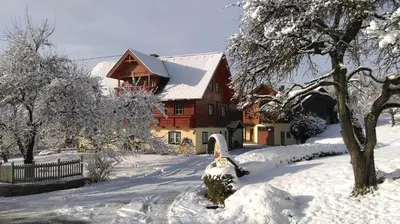 Linarhof Apartment Urlaub am Bio Bauernhof im Winter