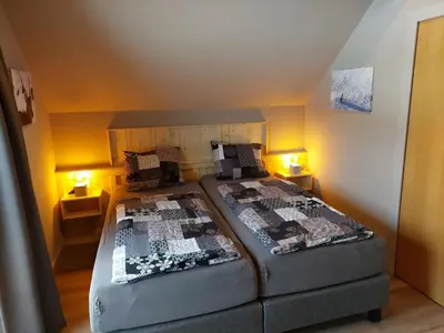 Ein Bett oder Betten in einem Zimmer der Unterkunft Apartment Top 13 by Interhome