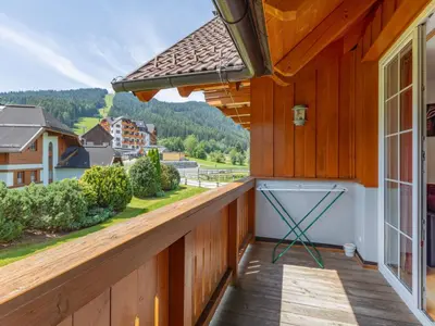 Ein allgemeiner Bergblick oder ein Berglick von der Ferienwohnung aus