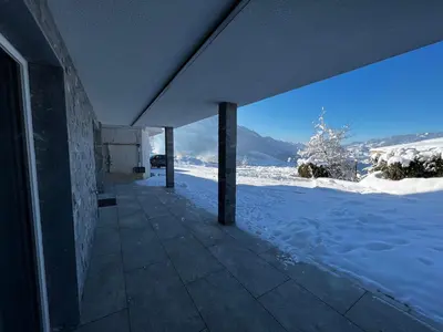 Ein allgemeiner Bergblick oder ein Berglick von der Ferienwohnung aus