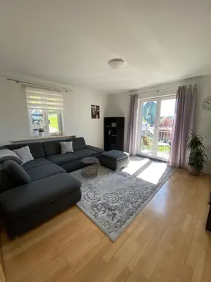 Ein Sitzbereich in der Unterkunft Ferienwohnung Lara