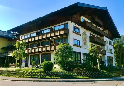 Das Gebäude in dem sich die Ferienwohnung befindet