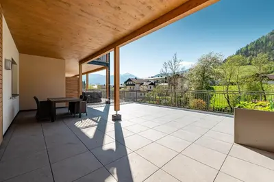 Ein allgemeiner Bergblick oder ein Berglick von der Ferienwohnung aus