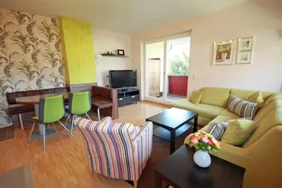 Ein Sitzbereich in der Unterkunft Apart 15 by Alpenidyll Apartments