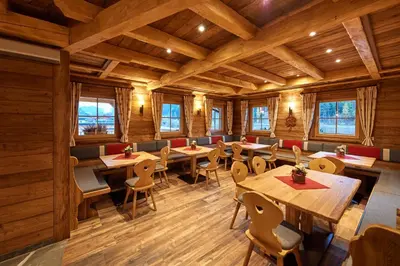 Ein Restaurant oder anderes Speiselokal in der Unterkunft Frühstückspension Klockhof