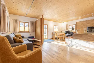 Ein Sitzbereich in der Unterkunft Chalet Fanningberg