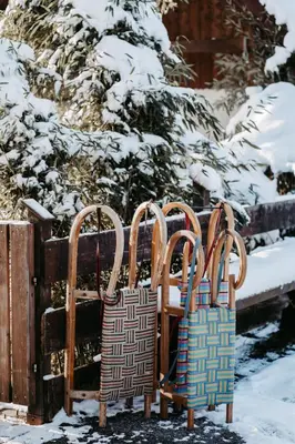 Forest Chalet, all famous ski areas around us, 15 min to city of salzburg, mountainview, panorama sauna, bath whirlpool, fire pit in garden up to 10 p im Winter