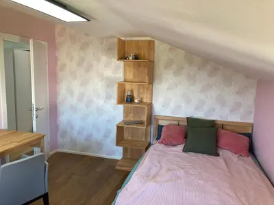Ein Bett oder Betten in einem Zimmer der Unterkunft Ferienwohnung Nahe Gmunden Top 3