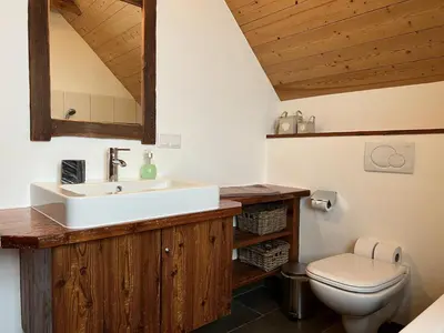 Ein Badezimmer in der Unterkunft Holiday Home st martin chalets-1 by Interhome