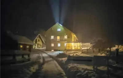 Großes Ferienhaus In Oberwoelz im Winter