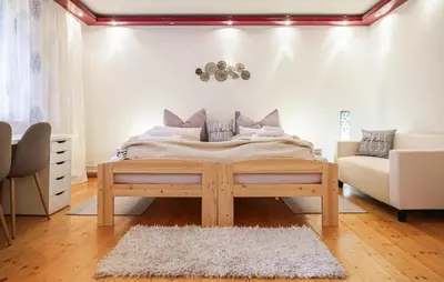 Ein Bett oder Betten in einem Zimmer der Unterkunft Großes Ferienhaus In Oberwoelz